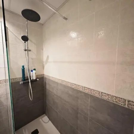 Апартаменты 2 Bedroom Near Дения