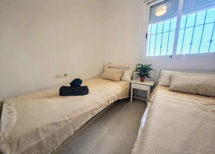 公寓 2 Bedroom Near 德尼亚