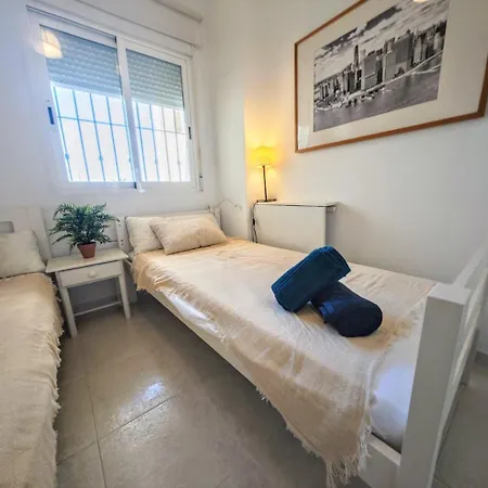 2 Bedroom Near Апартаменты *